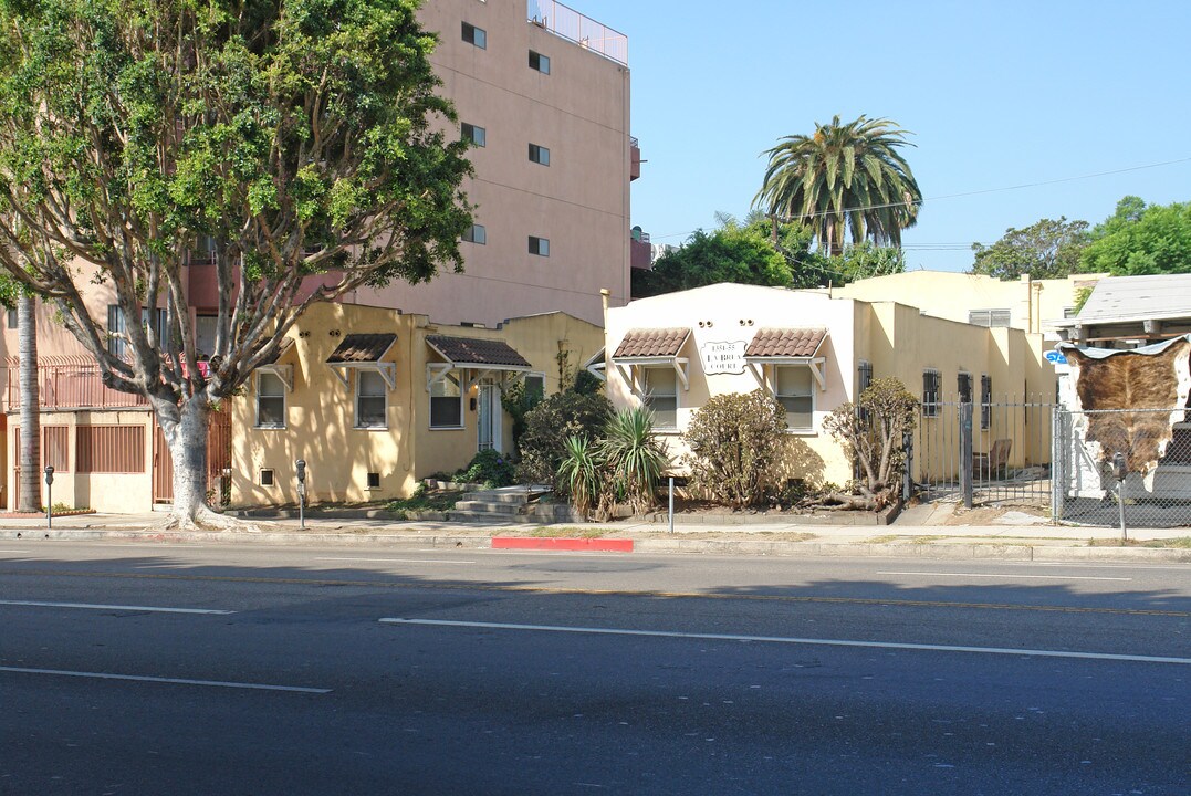 1351-1355 N La Brea Ave in Los Angeles, CA - Building Photo