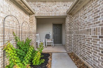 821 Bahia Pl in Seguin, TX - Building Photo - Building Photo