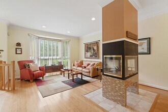 3 Huntchase Ct in Baltimore, MD - Building Photo - Building Photo