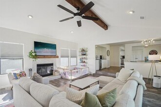 730 Vanguard St in Lakeway, TX - Building Photo - Building Photo