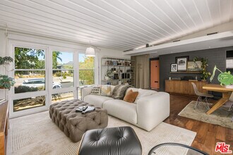 1856 Hi Point St in Los Angeles, CA - Building Photo - Building Photo