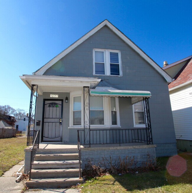 12097 Lumpkin St in Hamtramck, MI - Building Photo - Building Photo