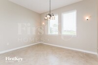 13411 Palmera Vista Dr in Riverview, FL - Building Photo - Building Photo