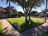 1918 Fawn Cir in Edinburg, TX - Foto de edificio - Building Photo