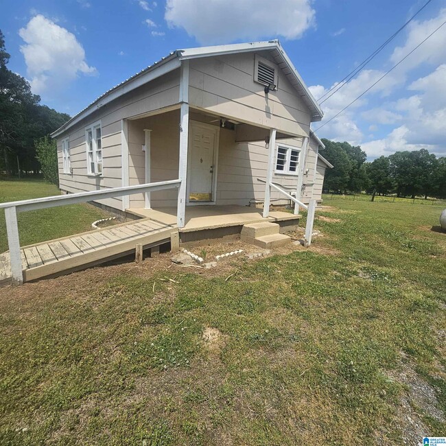 property at 636 Boiling Springs Rd