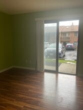 20 Providence Dr, Unit #144 in Fairfield, OH - Foto de edificio - Building Photo