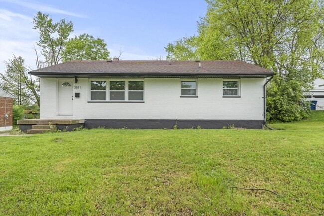 property at 2511 Baywood St