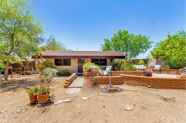 6604 E Dove Valley Rd in Cave Creek, AZ - Building Photo - Building Photo
