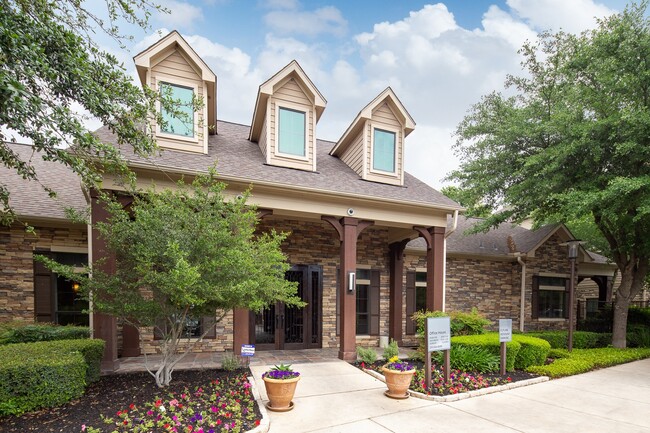 Broadstone Ranch in San Antonio, TX - Foto de edificio - Building Photo