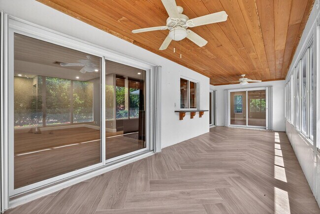 property at 905 Shore Dr