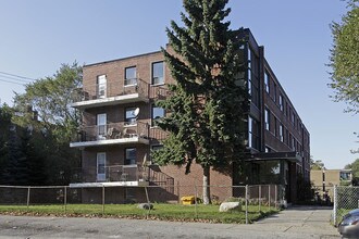 The Shirnan in Toronto, ON - Building Photo - Building Photo