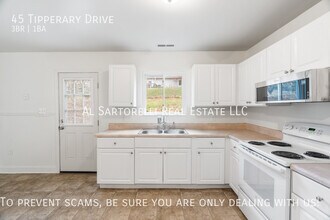 45 Tipperary Dr in Asheville, NC - Building Photo - Building Photo