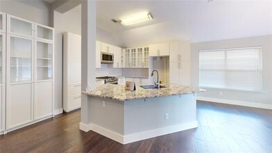 10313 Hunter Run in Frisco, TX - Building Photo - Building Photo