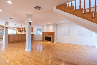 4539 Mammoth Ave in Los Angeles, CA - Building Photo - Building Photo