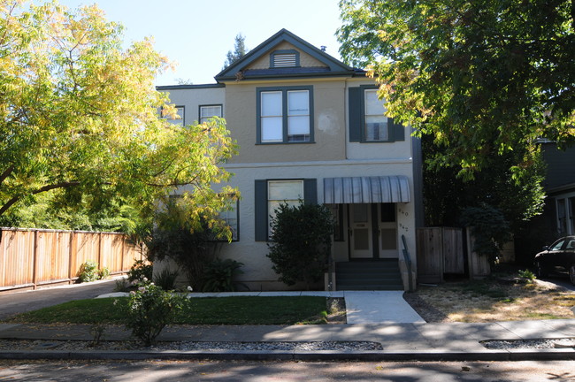 940-946 Scott Ave in Palo Alto, CA - Building Photo - Building Photo