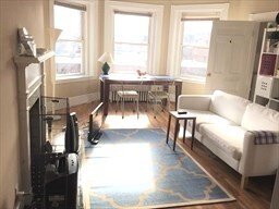 869 Beacon St, Unit 9 in Boston, MA - Building Photo - Building Photo