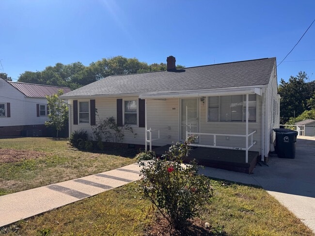 property at 1413 Maple St