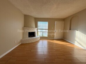 8010 E Oak St in Scottsdale, AZ - Building Photo - Building Photo