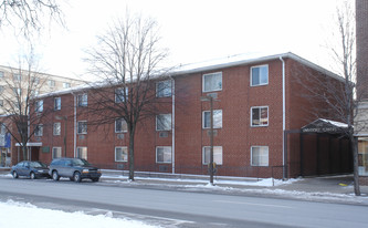 Garden House Apartments