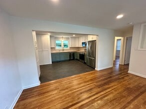176 New York St in Bristol, VA - Building Photo - Building Photo