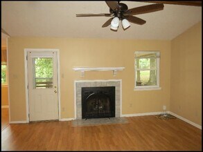 12 Cedar Point Ct in Little Rock, AR - Building Photo - Building Photo