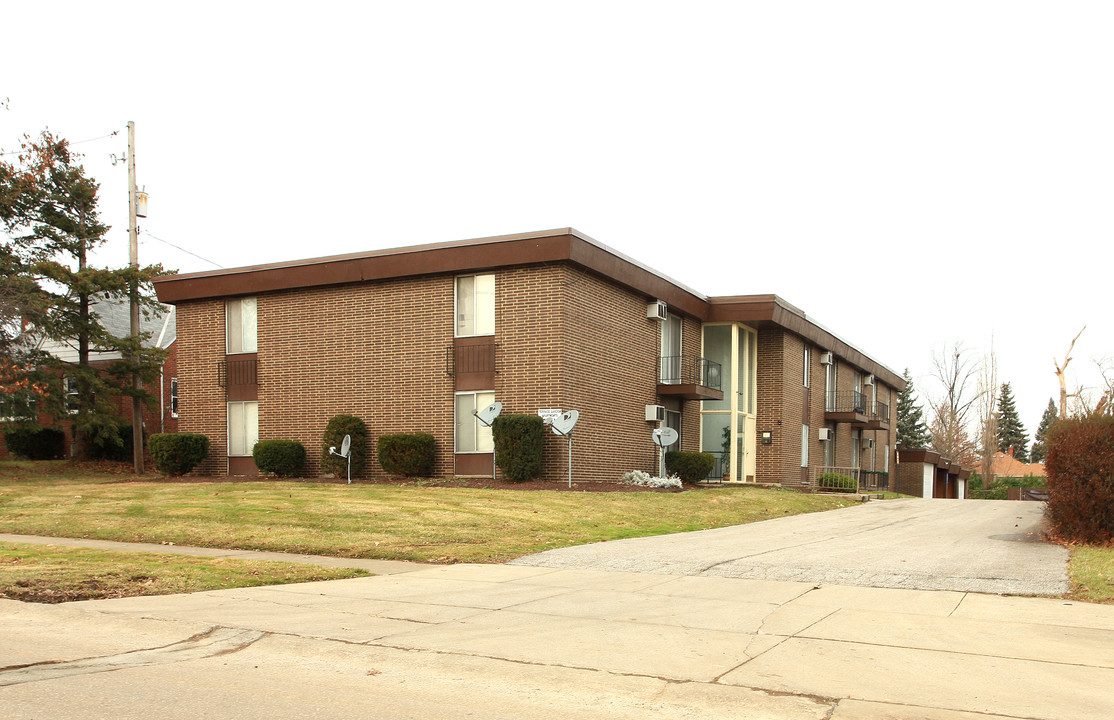 Terrace Garden Apartments in Maple Heights, OH - Building Photo