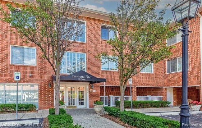 444 Chester St in Birmingham, MI - Building Photo - Building Photo