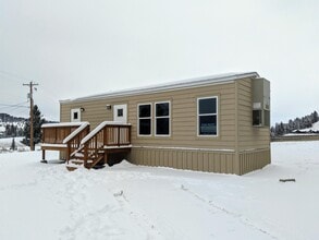 309 Smith Lake Rd in Kalispell, MT - Building Photo - Building Photo