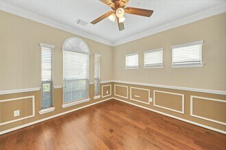 18123 Memorial Falls Dr in Tomball, TX - Building Photo - Building Photo