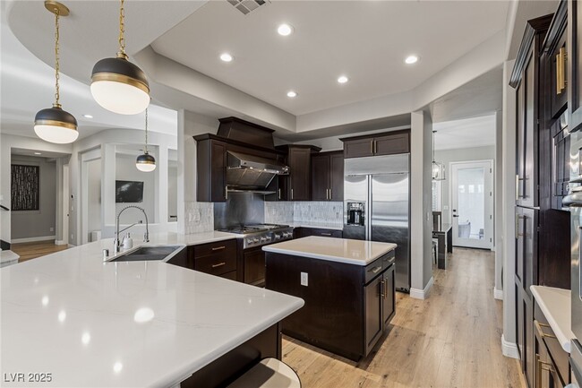 property at 1426 Foothills Village Dr