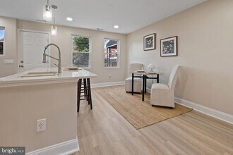 1811 Ramblewood Rd in Baltimore, MD - Building Photo - Building Photo