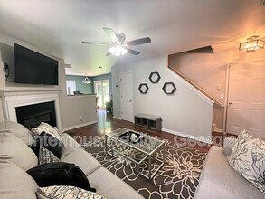 238 Oak Grove Way in Acworth, GA - Building Photo - Building Photo