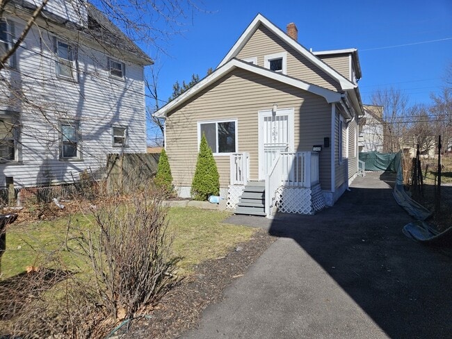 property at 12405 Signet Ave