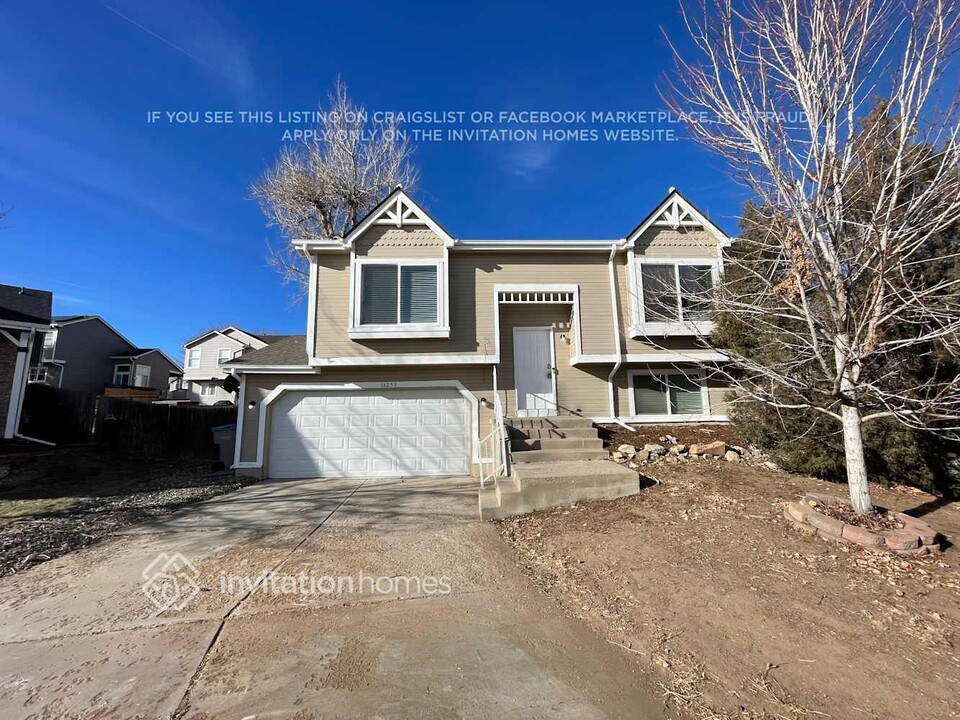 16259 Goldenrod Way in Parker, CO - Building Photo