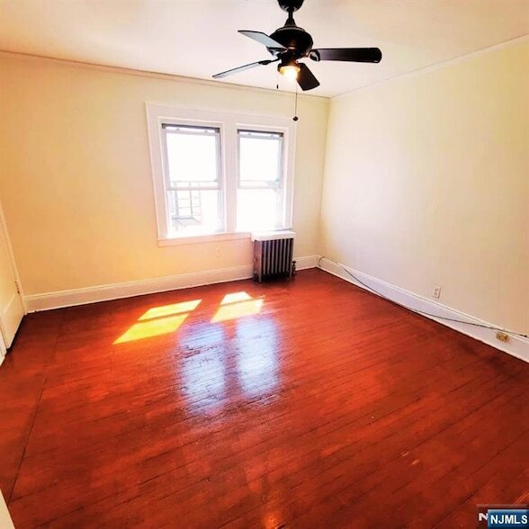 35 Cleveland Ave, Unit 3 in Newark, NJ - Building Photo - Building Photo