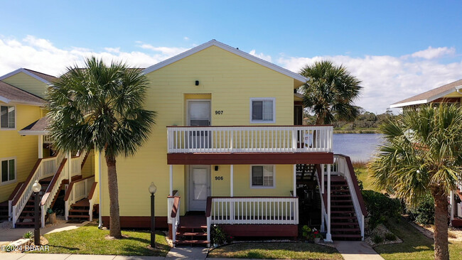 906 Ocean Marina Dr in Flagler Beach, FL - Building Photo - Building Photo