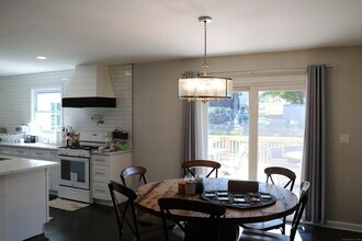 6 Greenfield Dr in Ansonia, CT - Building Photo - Building Photo