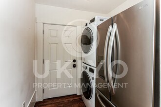 891 57th St in Oakland, CA - Building Photo - Building Photo