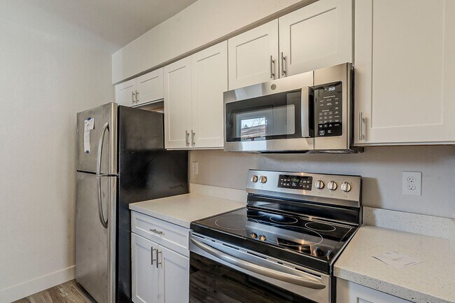 property at 558 S Lesueur