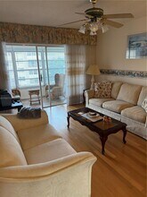3051 NW 46th Ave in Lauderdale Lakes, FL - Building Photo - Building Photo