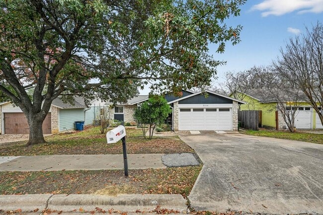 3104 Harpers Ferry Ln in Austin, TX - Building Photo - Building Photo