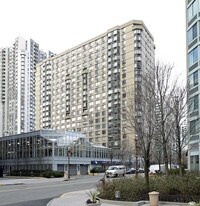 Waterside Square South in Jersey City, NJ - Building Photo