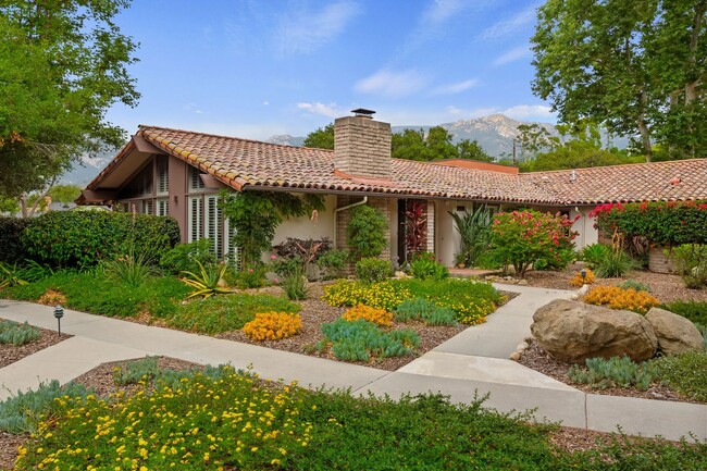 property at 2720 Miradero Dr