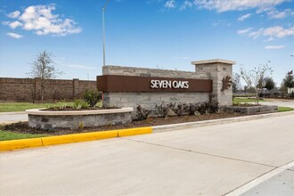 2219 Seven Oaks Blvd in Tomball, TX - Building Photo - Building Photo