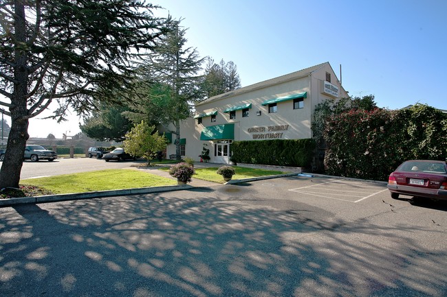 1906 Broadway in Alameda, CA - Building Photo - Building Photo