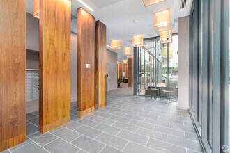 601 Concord Ave, Unit 2 in Cambridge, MA - Foto de edificio - Building Photo