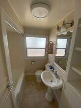 2510 San Francisco Ave NE in Olympia, WA - Building Photo - Building Photo