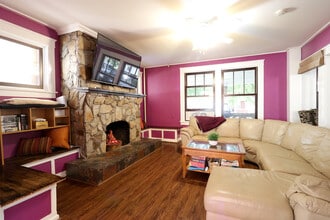 the co.space in State College, PA - Foto de edificio - Building Photo