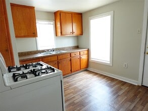 4818 Hirsch Rd in Houston, TX - Building Photo - Building Photo