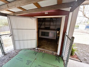 1406 Berkshire Dr in Brandon, FL - Building Photo - Building Photo